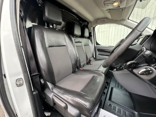 /photos/12159/297bcade-2c00-40ca-9760-f54d17c13ca3_i320x240.jpg