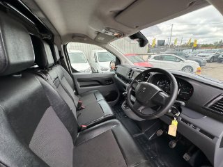 /photos/12159/488ce1d8-908d-46b9-9721-d8fd55246935_i320x240.jpg