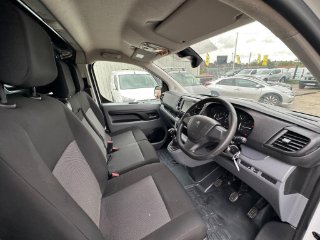 /photos/12159/4e87cbd3-3a30-4a03-918b-6230b3081893_i320x240.jpg