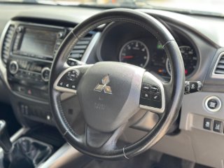 /photos/12159/5c37b407-d079-4d1d-824c-41e7325a7557_i320x240.jpg