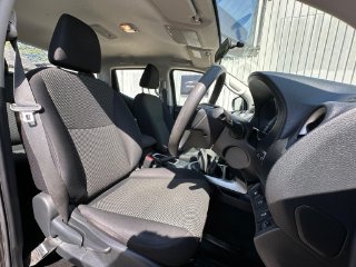/photos/12159/87448729-1807-4303-9bf5-3ef35f9636a1_i320x240.jpg