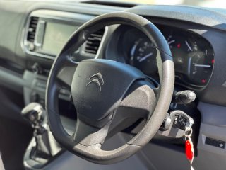 /photos/12159/94e17158-1b96-4be4-bd1d-f7fa4e759779_i320x240.jpg