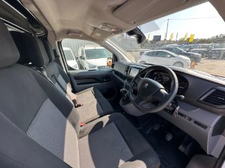 /photos/12159/a5661ed8-0ce7-45f6-9096-baa569eeeb6e_i320x240.jpg