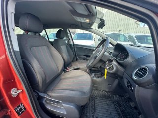 /photos/12159/b1ce3029-9b54-4313-b8ce-6c8ead0517fe_i320x240.jpg