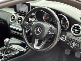 /photos/12159/ba2a683e-6dfc-4cd6-a2bb-b7568e89c689_i320x240.jpg