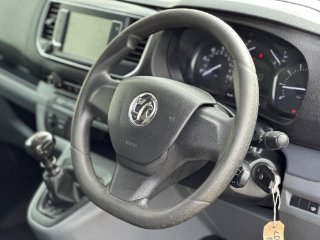 /photos/12159/bf1e5b81-3435-46a7-b517-014fe56f34e3_i320x240.jpg