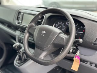 /photos/12159/d58e98c8-51e3-40a4-82d8-9b565b4894e2_i320x240.jpg