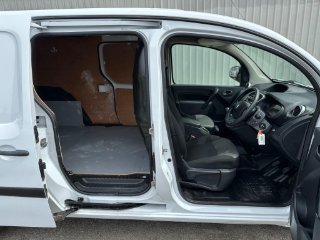 /photos/12159/e340f35e-7c64-44b4-827a-45a28cb4decd_i320x240.jpg