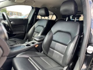 /photos/12159/e594039e-a7b6-4a9e-ac81-7005051df38c_i320x240.jpg