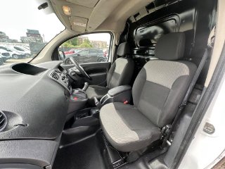 /photos/12159/f431e676-2f20-445f-bb0c-ddcd1f15e7fb_i320x240.jpg